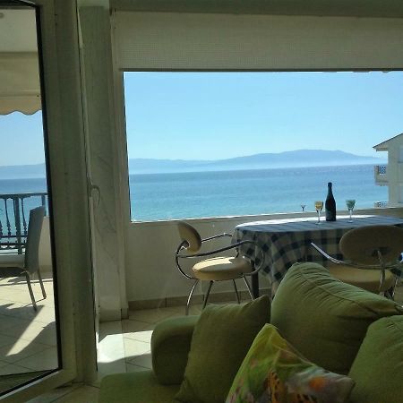 Luxury Sea View Appartement Ofrínion Buitenkant foto