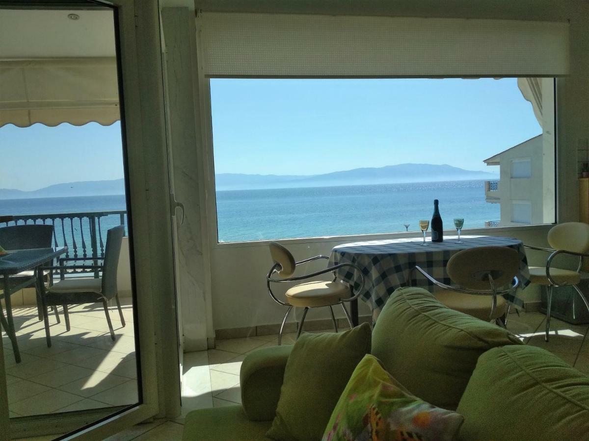 Luxury Sea View Appartement Ofrínion Buitenkant foto