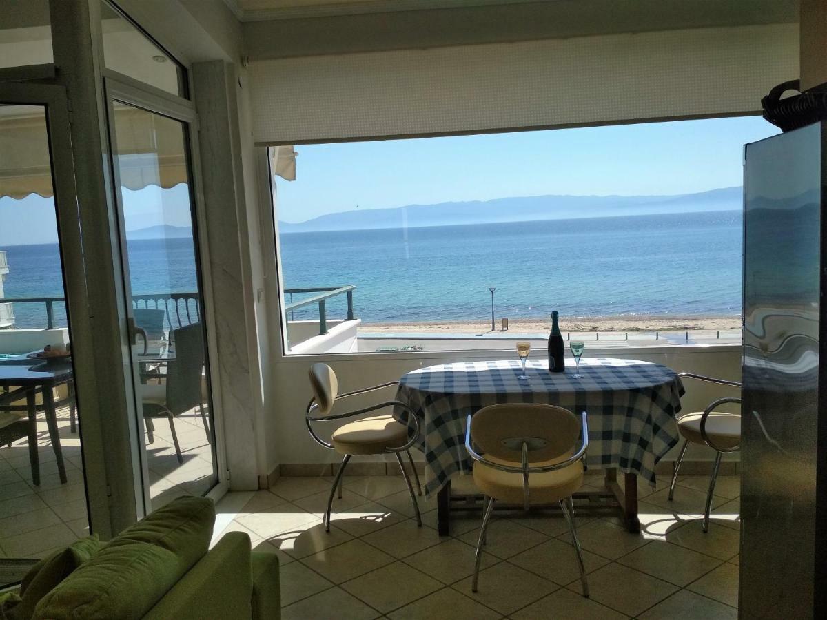 Luxury Sea View Appartement Ofrínion Buitenkant foto